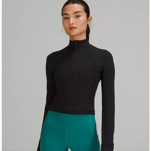 It's Rulu Run Cropped Half Zip